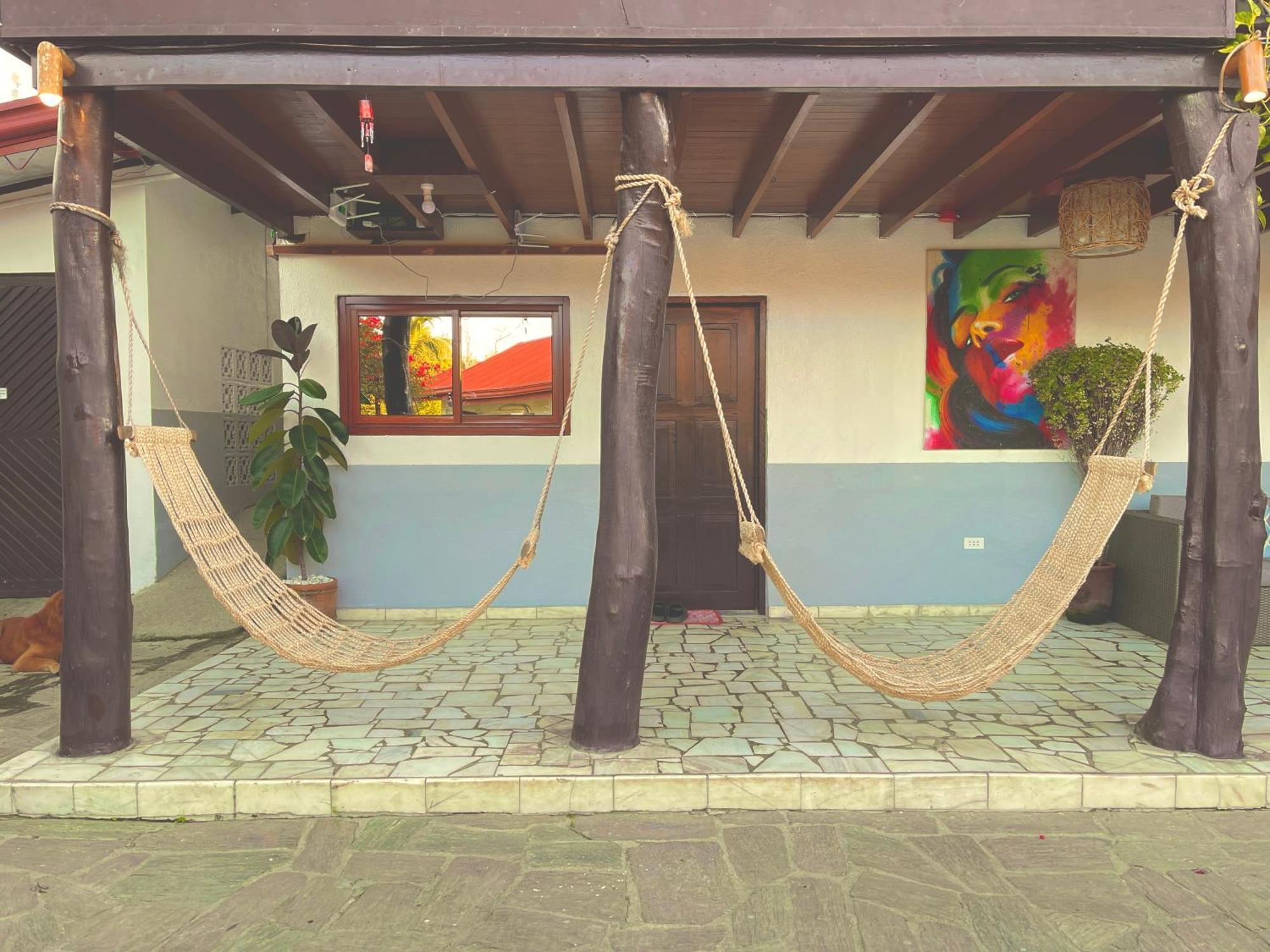 Galera Lodge Puerto Galera Ngoại thất bức ảnh
