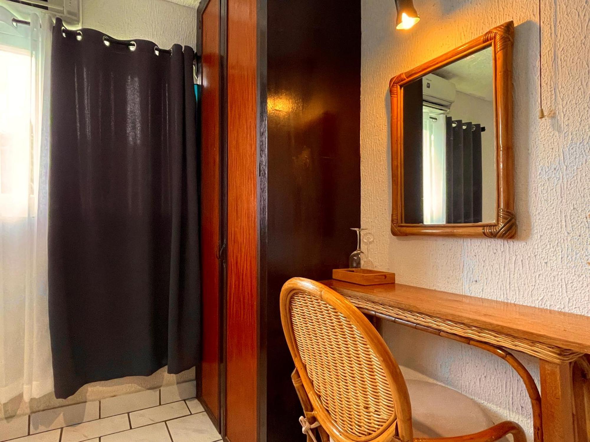 Galera Lodge Puerto Galera Ngoại thất bức ảnh