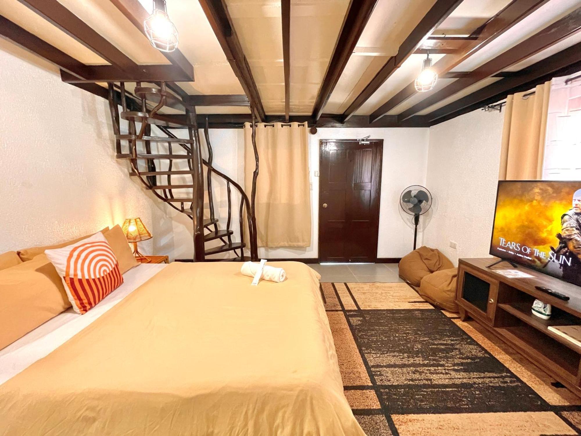 Galera Lodge Puerto Galera Ngoại thất bức ảnh